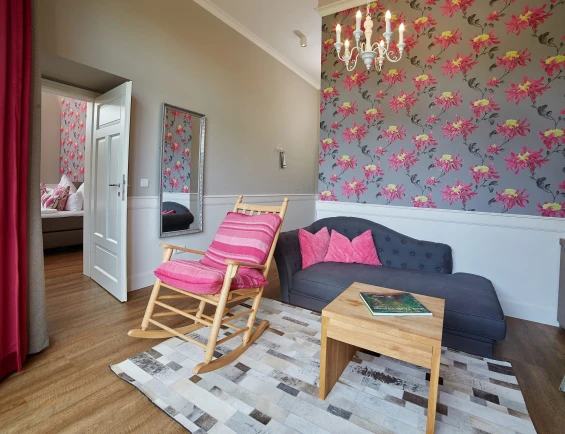 Schloss Kaarz Zimmer Bülow Sofa